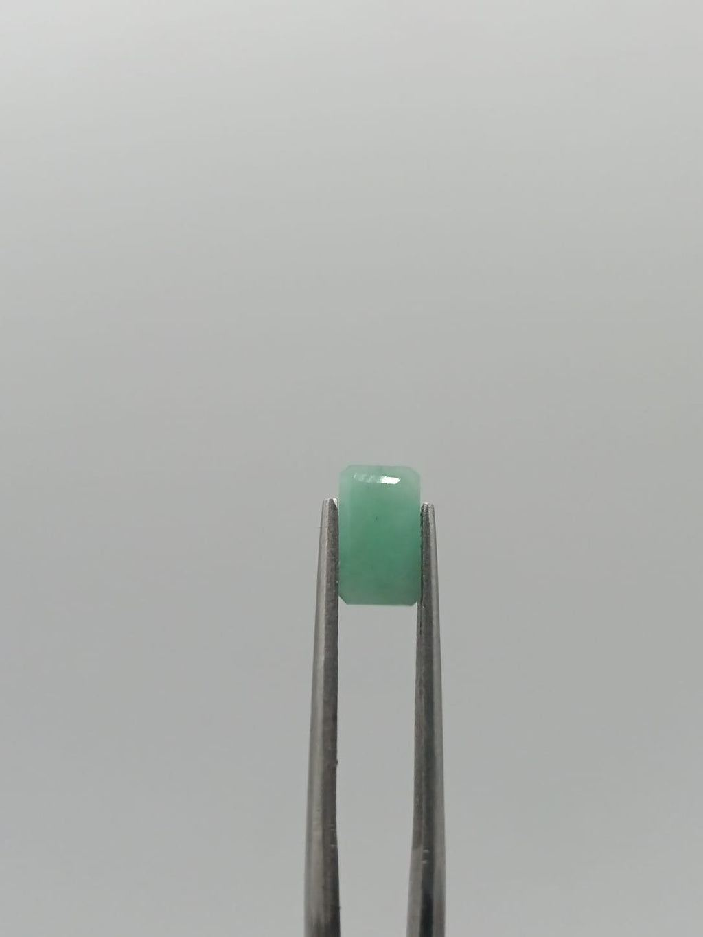 Esmeralda brasileña rectangular de  1.27ct