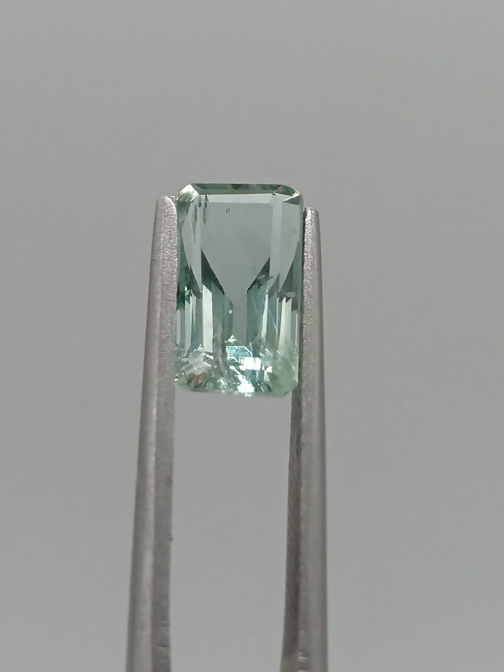Aguamarina rectangular de 2.45ct