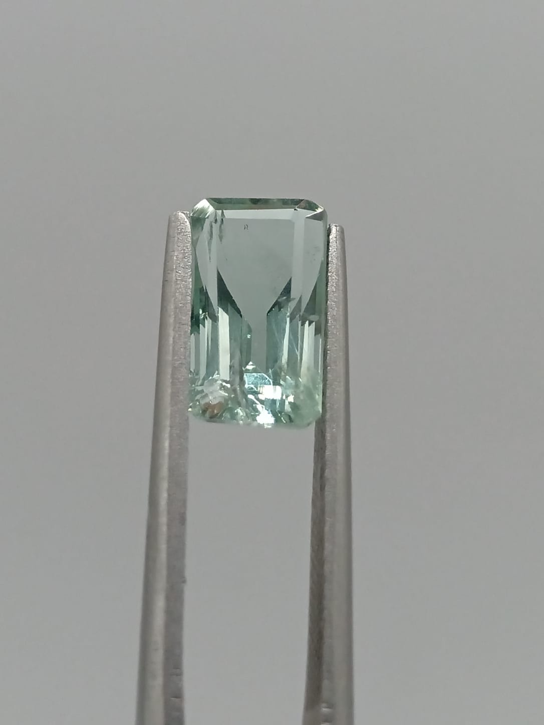 Aguamarina rectangular de 2.45ct