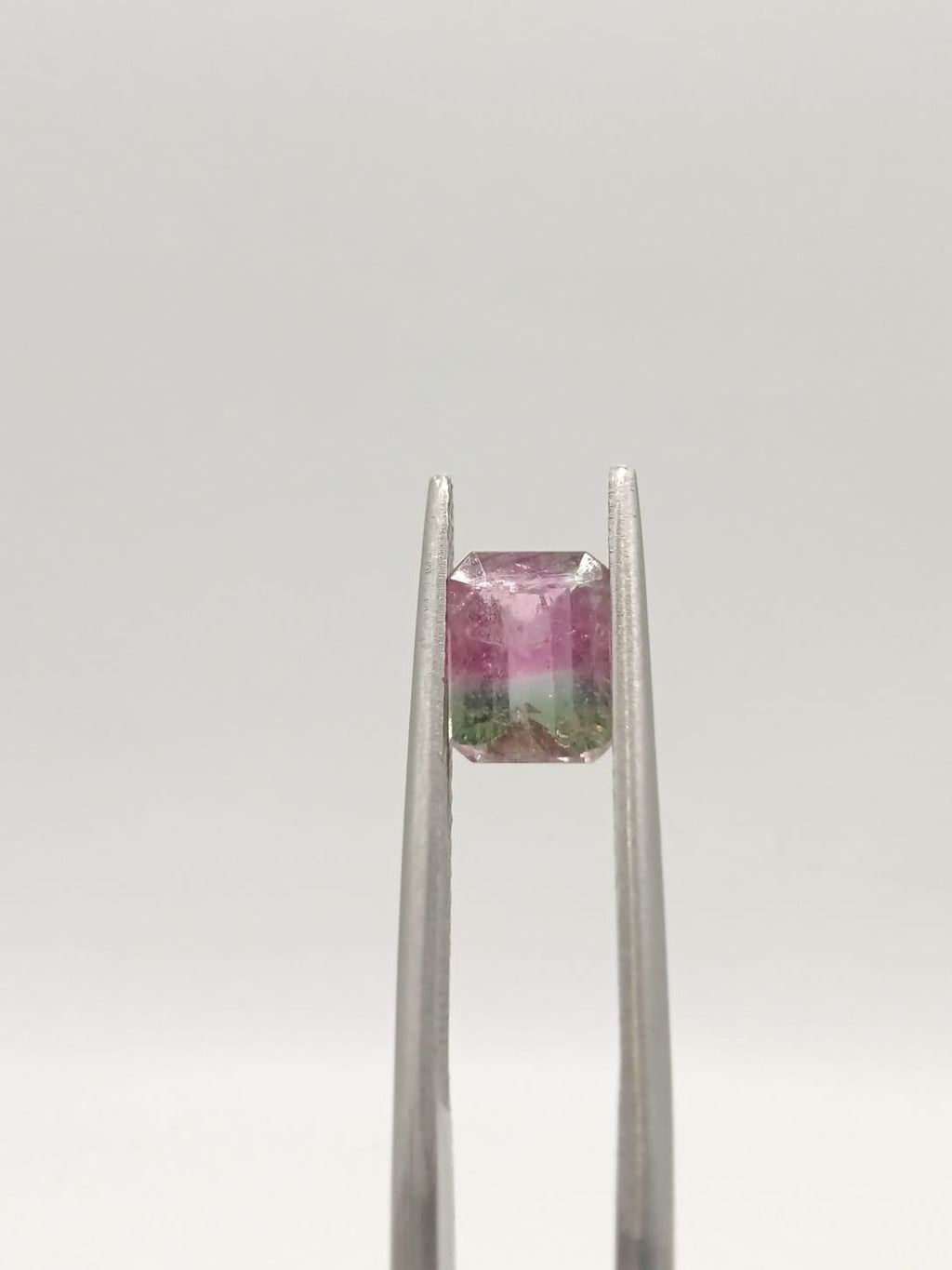 Turmalina sandia rectangular de 0.99ct