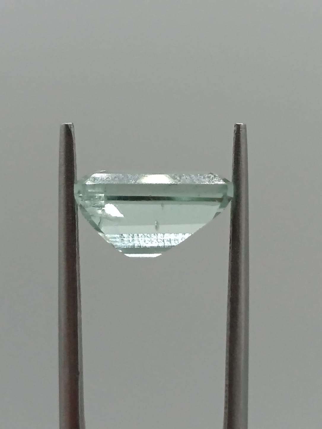 Aguamarina rectangular de 2.45ct