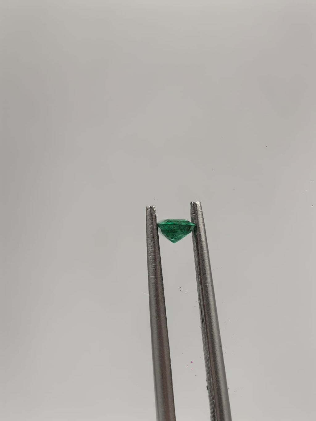 Esmeralda colombiana rectangular de 0.24ct