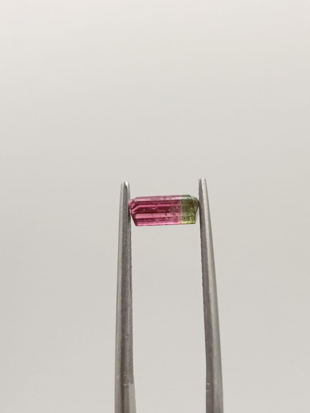 Turmalina sandia rectangular de 0.32ct