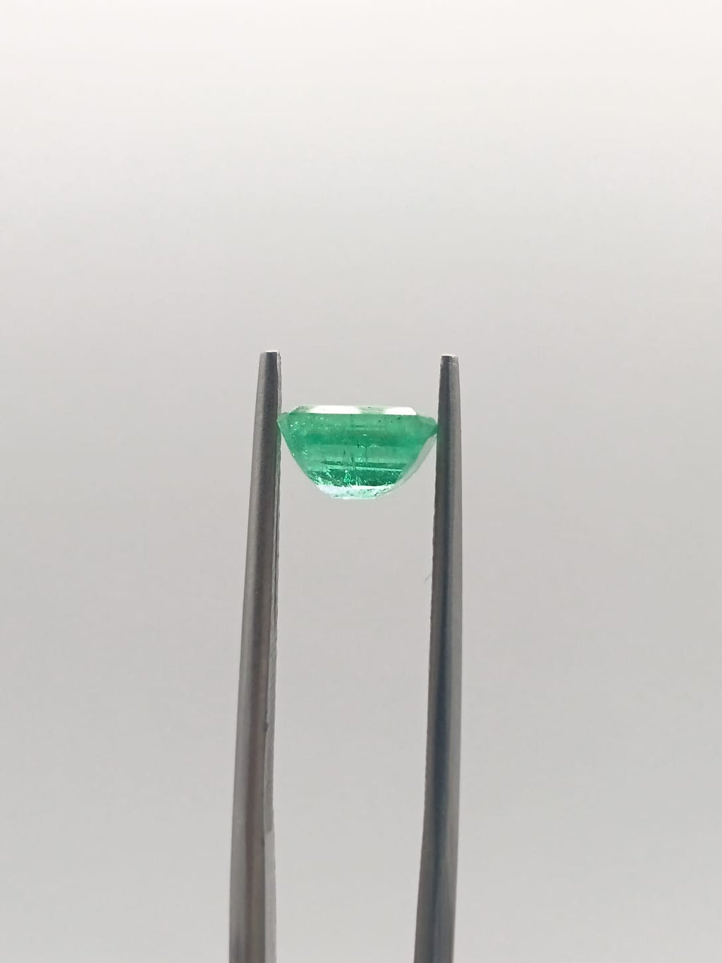 Esmeralda colombiana rectangular de 1.10ct