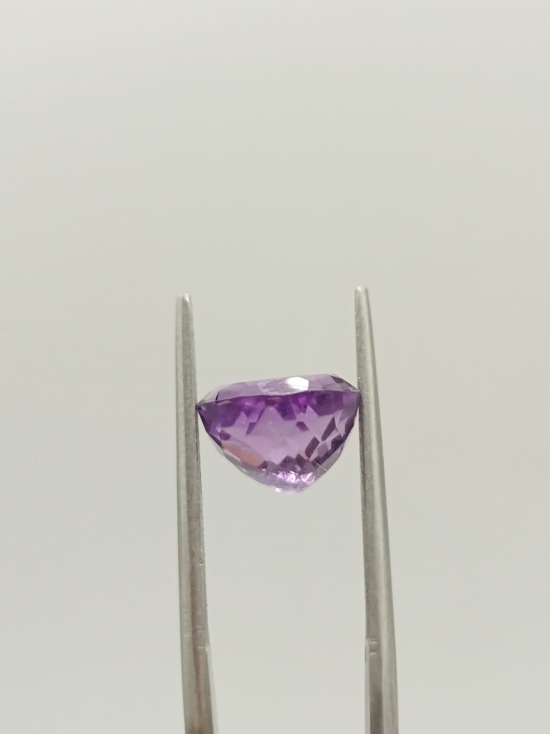 Amatista circular de 3.98ct