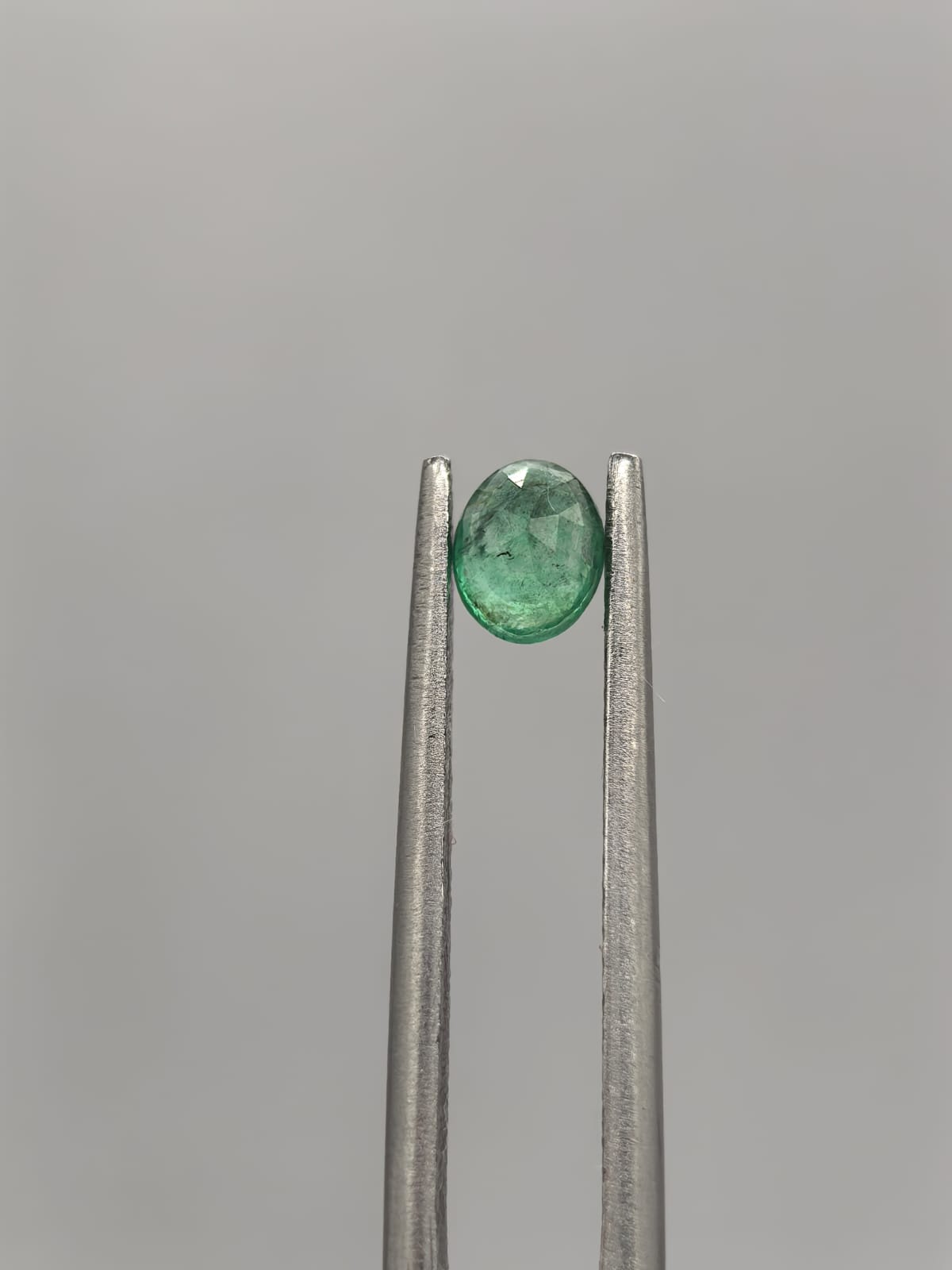 Esmeralda colombiana ovalado 0.34ct