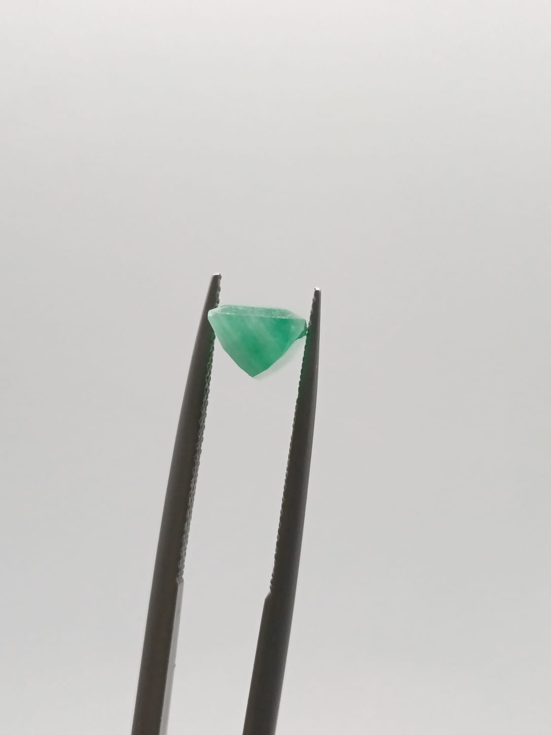 Esmeralda brasileña rectangular de 2.54ct