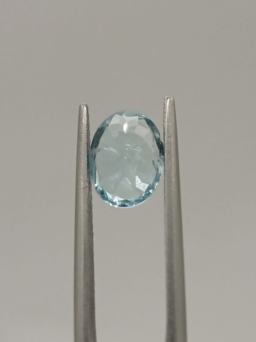 Aguamarina ovalada de 1.51ct