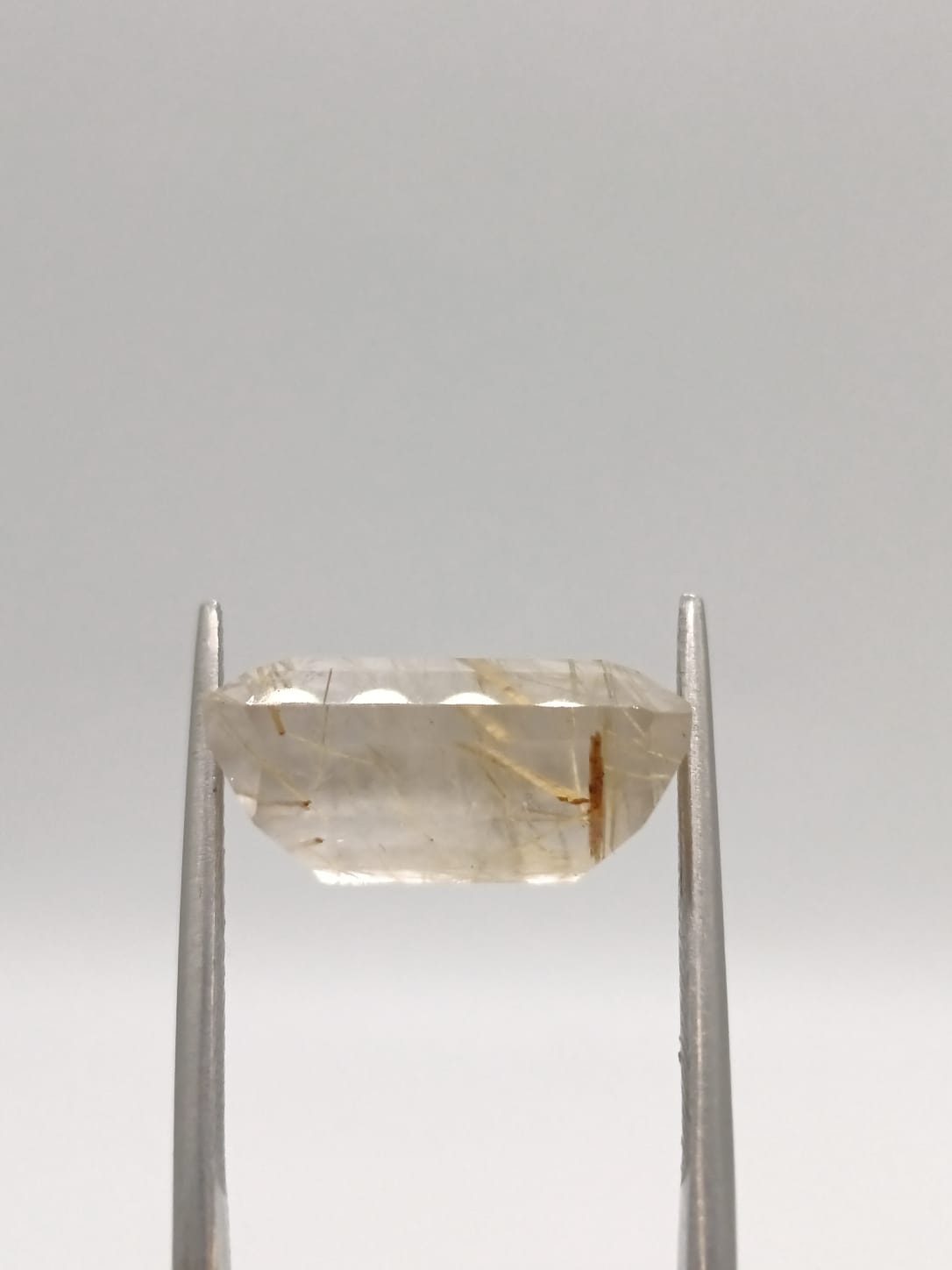 Cuarzo rutilado rectangular de 13.70ct