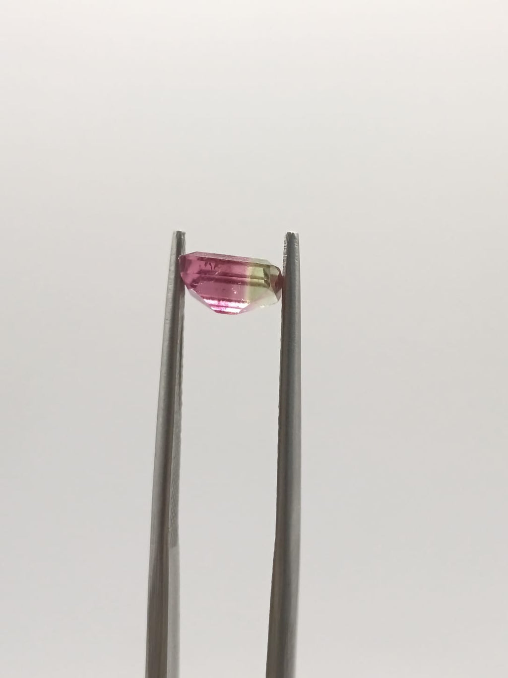 Turmalina sandia rectangular de 1.08ct