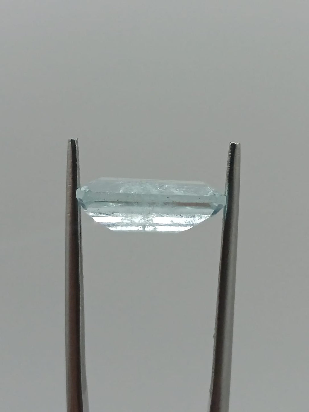Aguamarina rectangular de 2.23ct