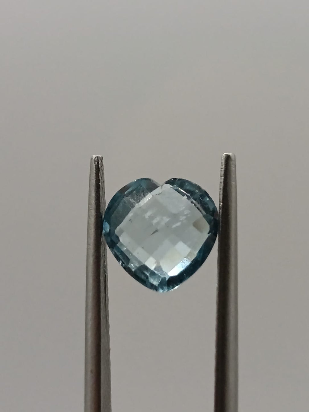 Aguamarina forma de corazón de 1.87ct
