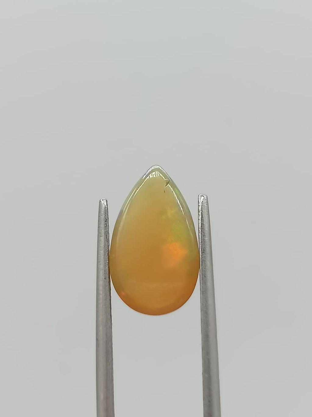 Ópalo forma de gota de 2.27ct