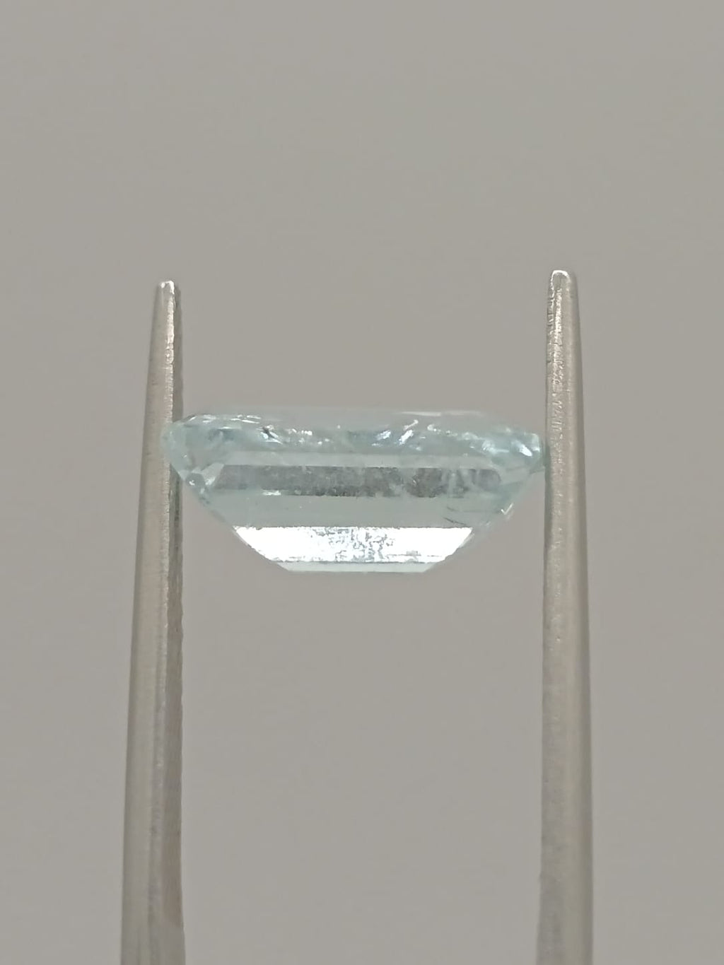 Aguamarina rectangular de 3.43ct