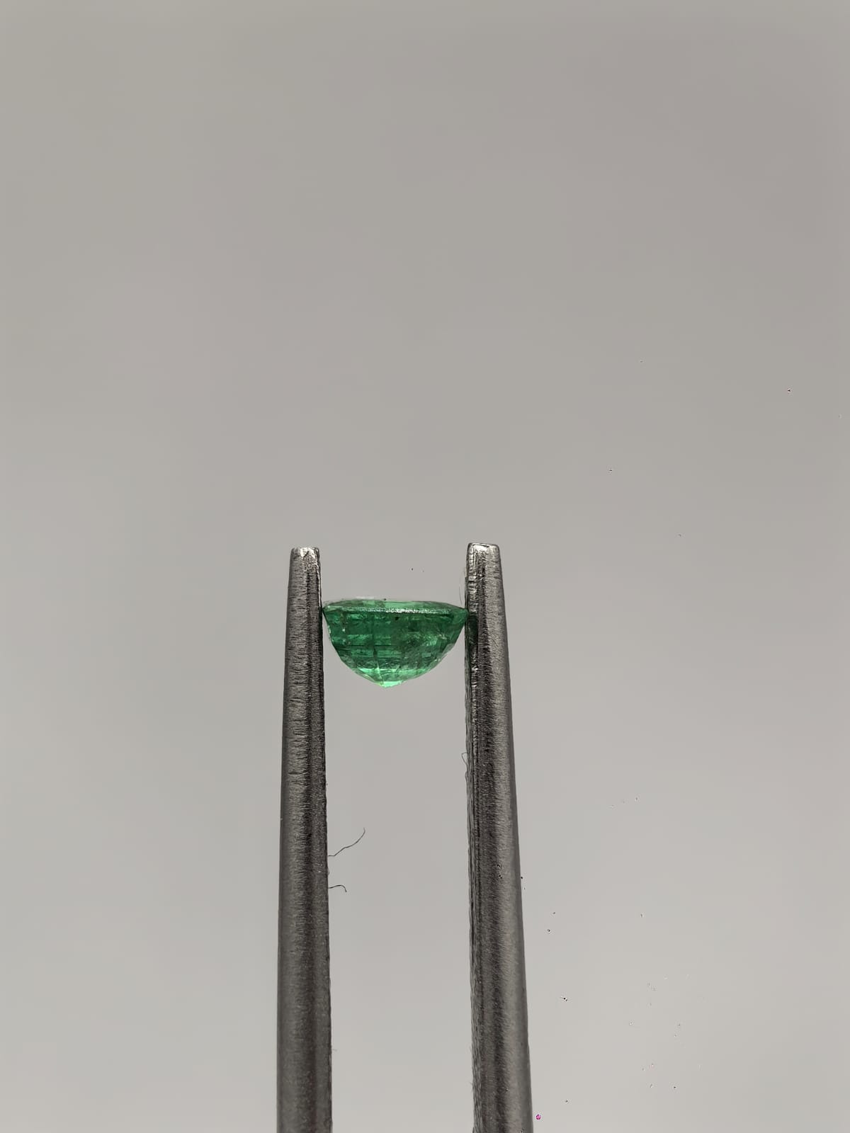 Esmeralda colombiana cuadrada de 0.25ct