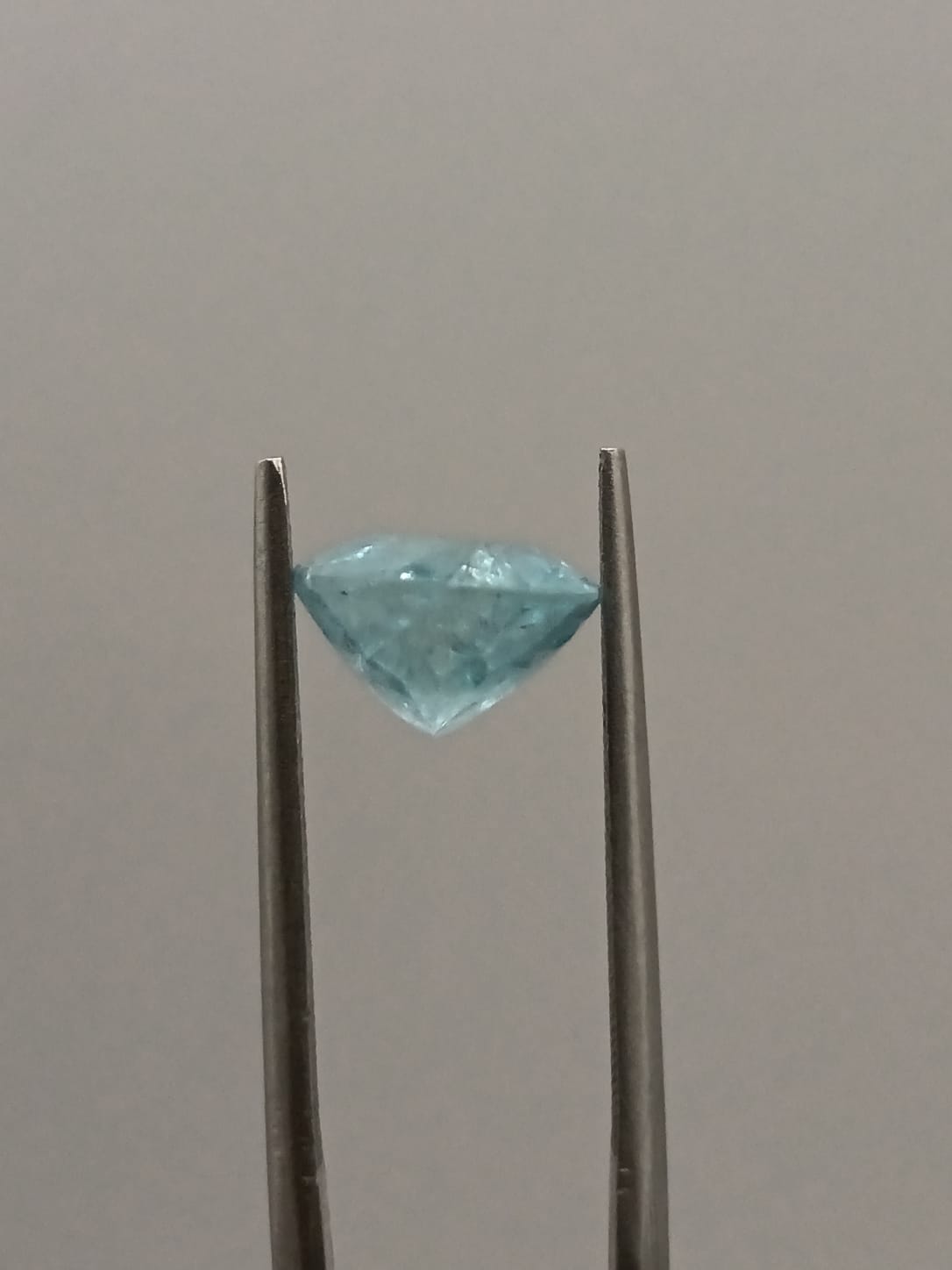 Aguamarina ovalada de 3.65ct