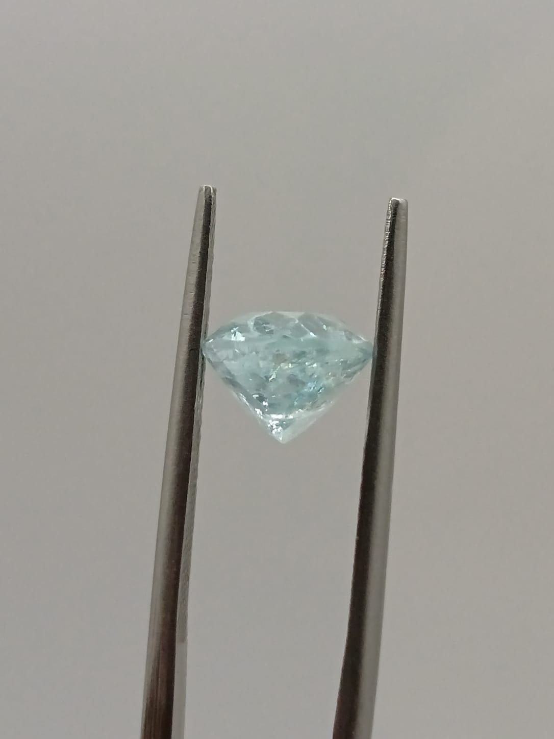 Aguamarina ovalada de 2.87ct