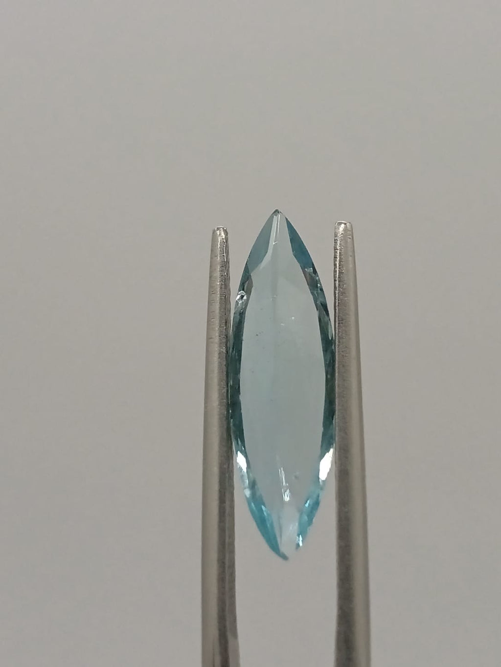 Aguamarina corte marquise de 2.07ct