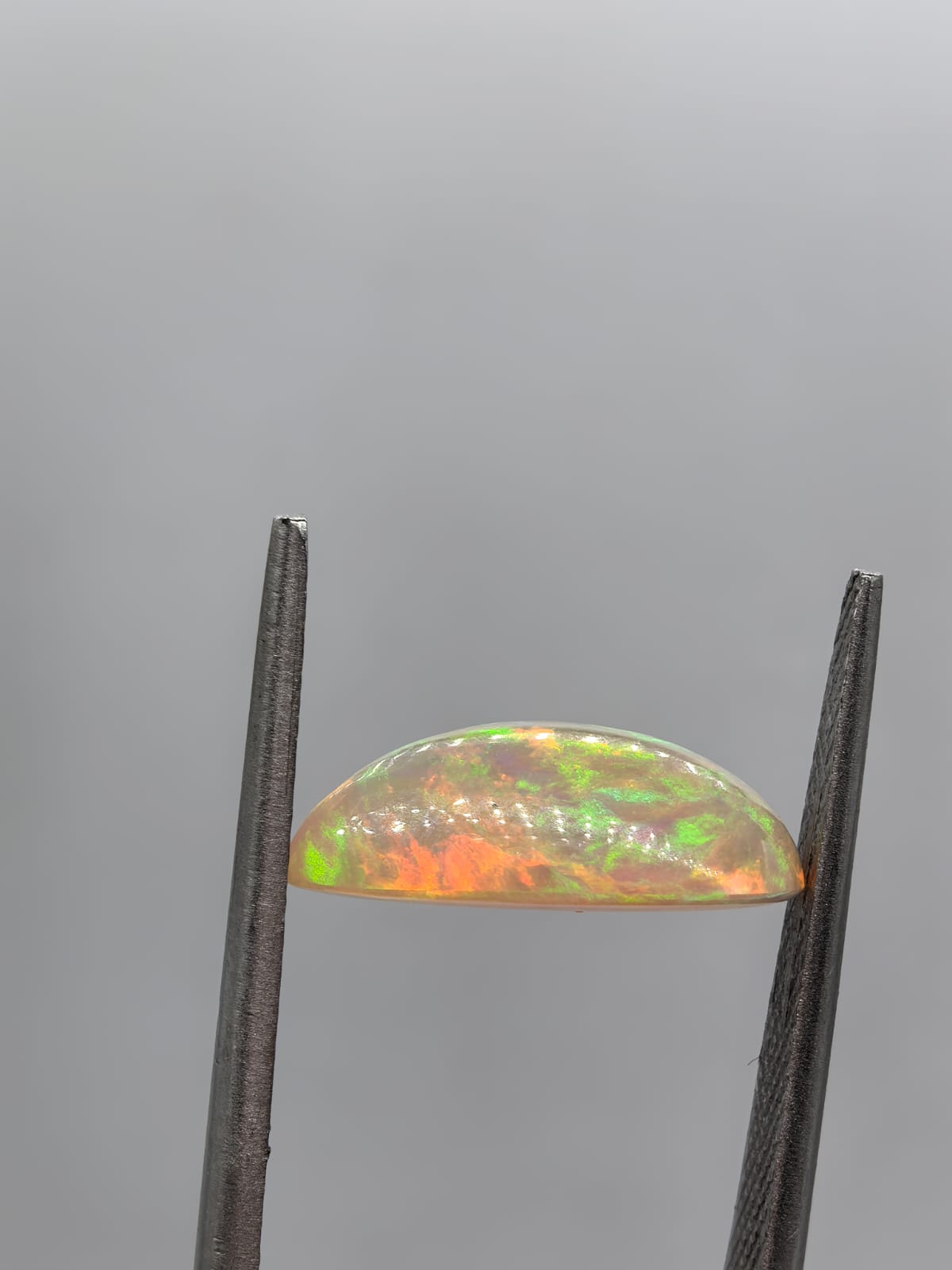 Ópalo forma de gota de 2.30ct