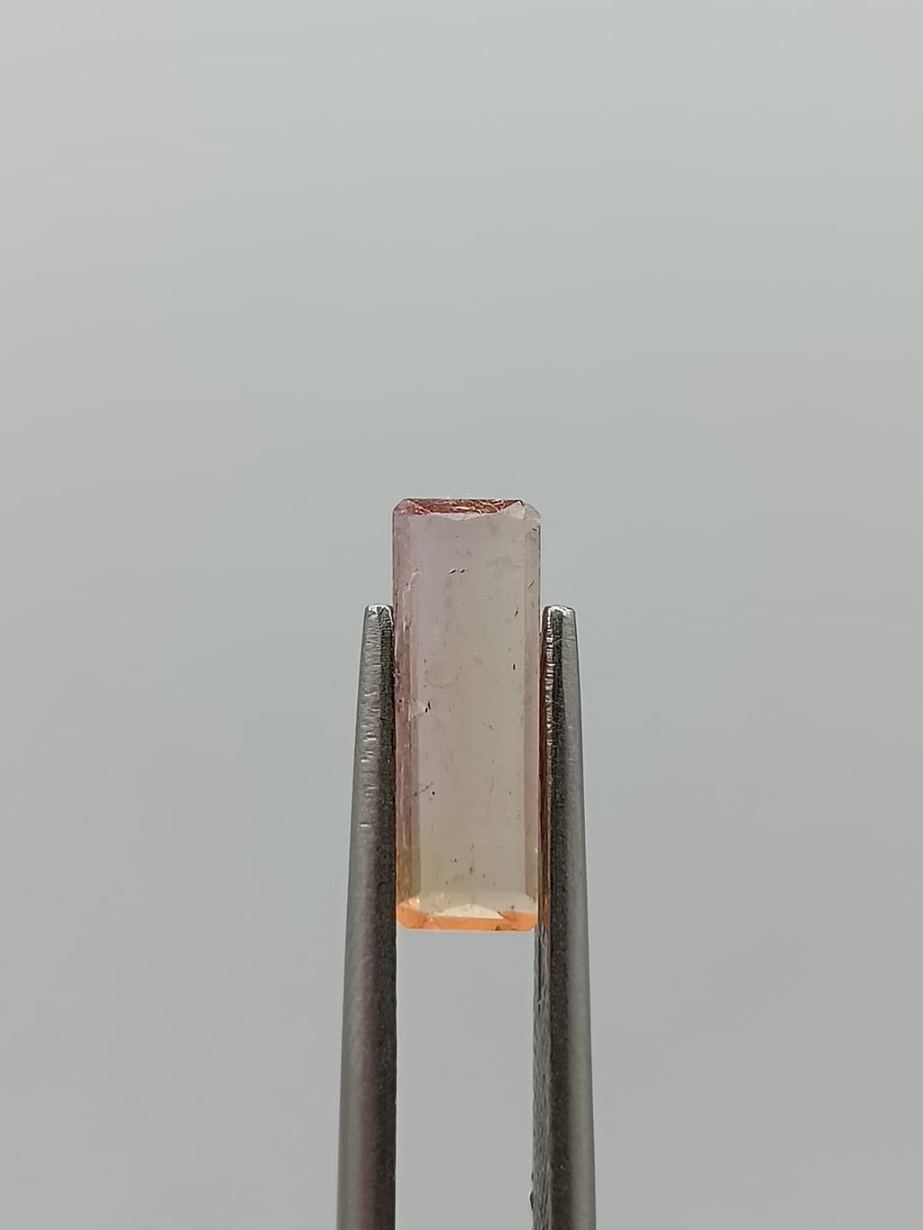 Topacio imperial rectangular de 1.07ct