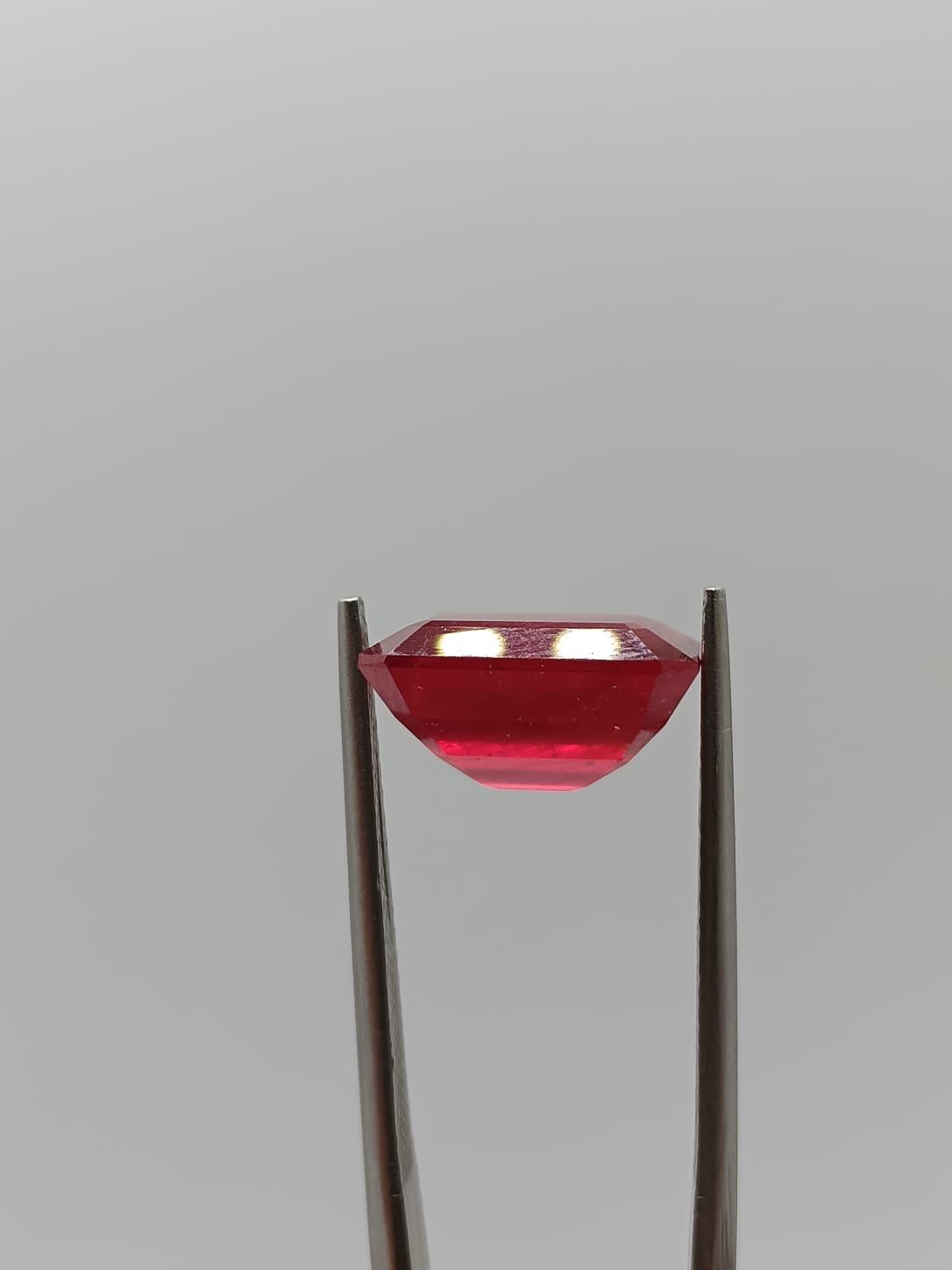 Rubí rectangular de 7.51ct