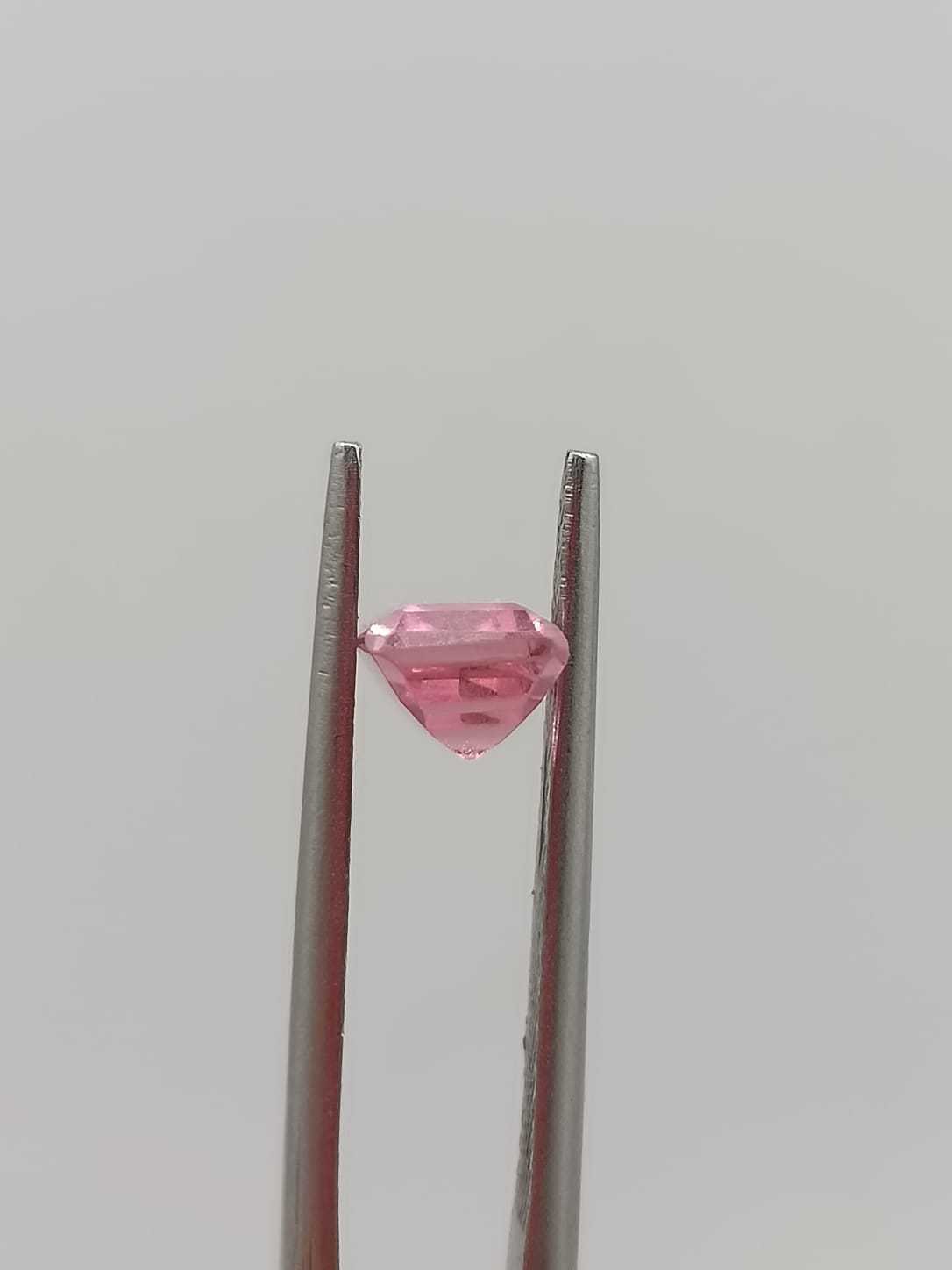 Turmalina rosa rectangular de 1.56ct
