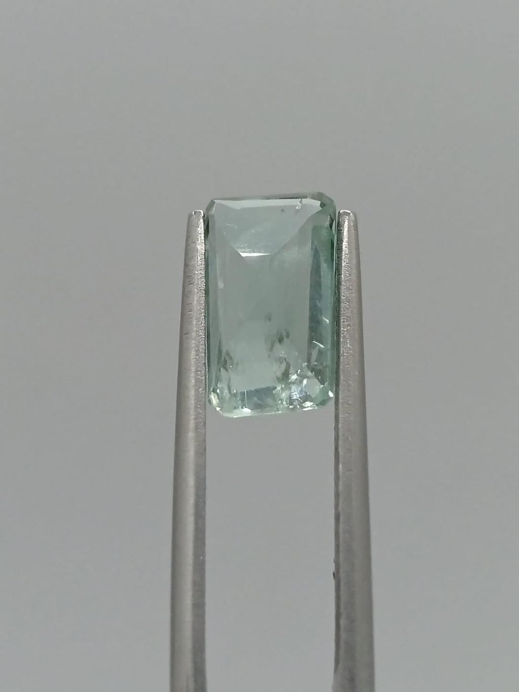 Aguamarina rectangular de 2.45ct