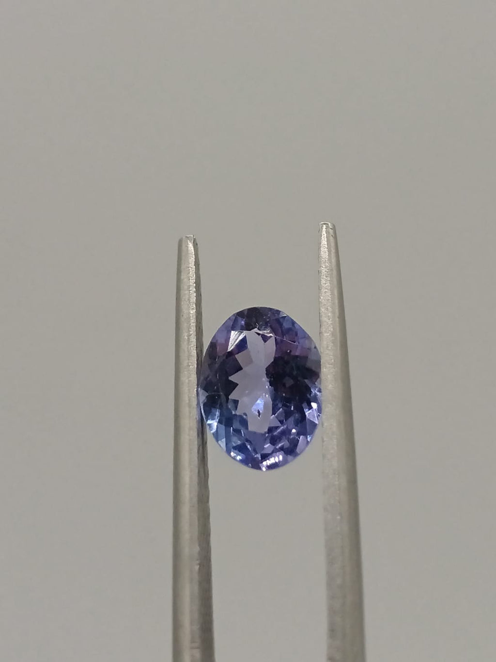 Tanzanita ovalada de 1.12ct