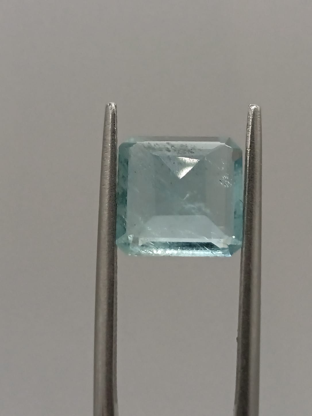 Aguamarina cuadrada de 2.69ct