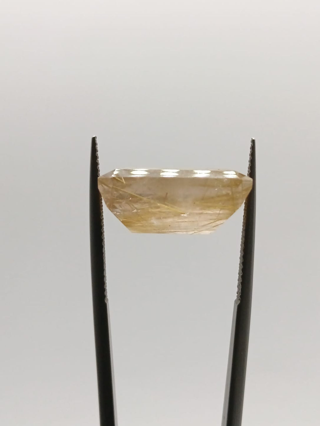 Cuarzo rutilado rectangular de 16.05