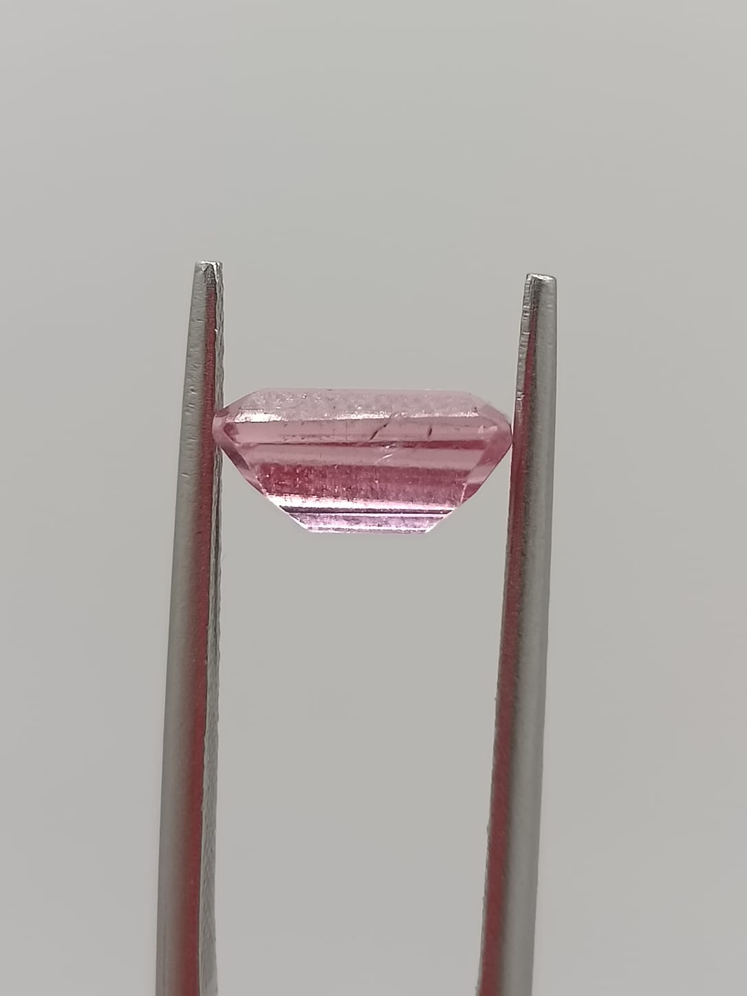 Turmalina rosa rectangular de 1.56ct