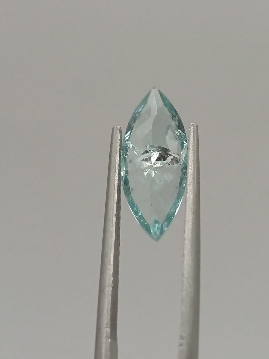 Aguamarina corte marquise de 2.45ct