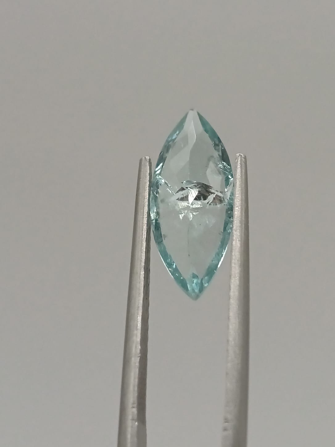 Aguamarina corte marquise de 2.45ct