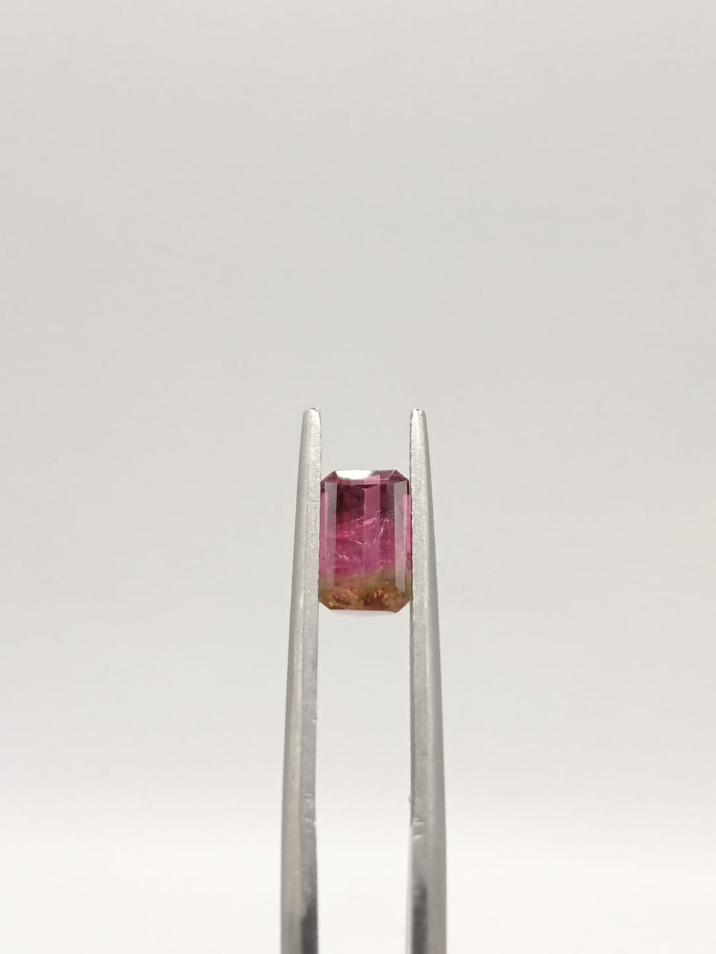 Turmalina sandia rectangular de 0.32ct