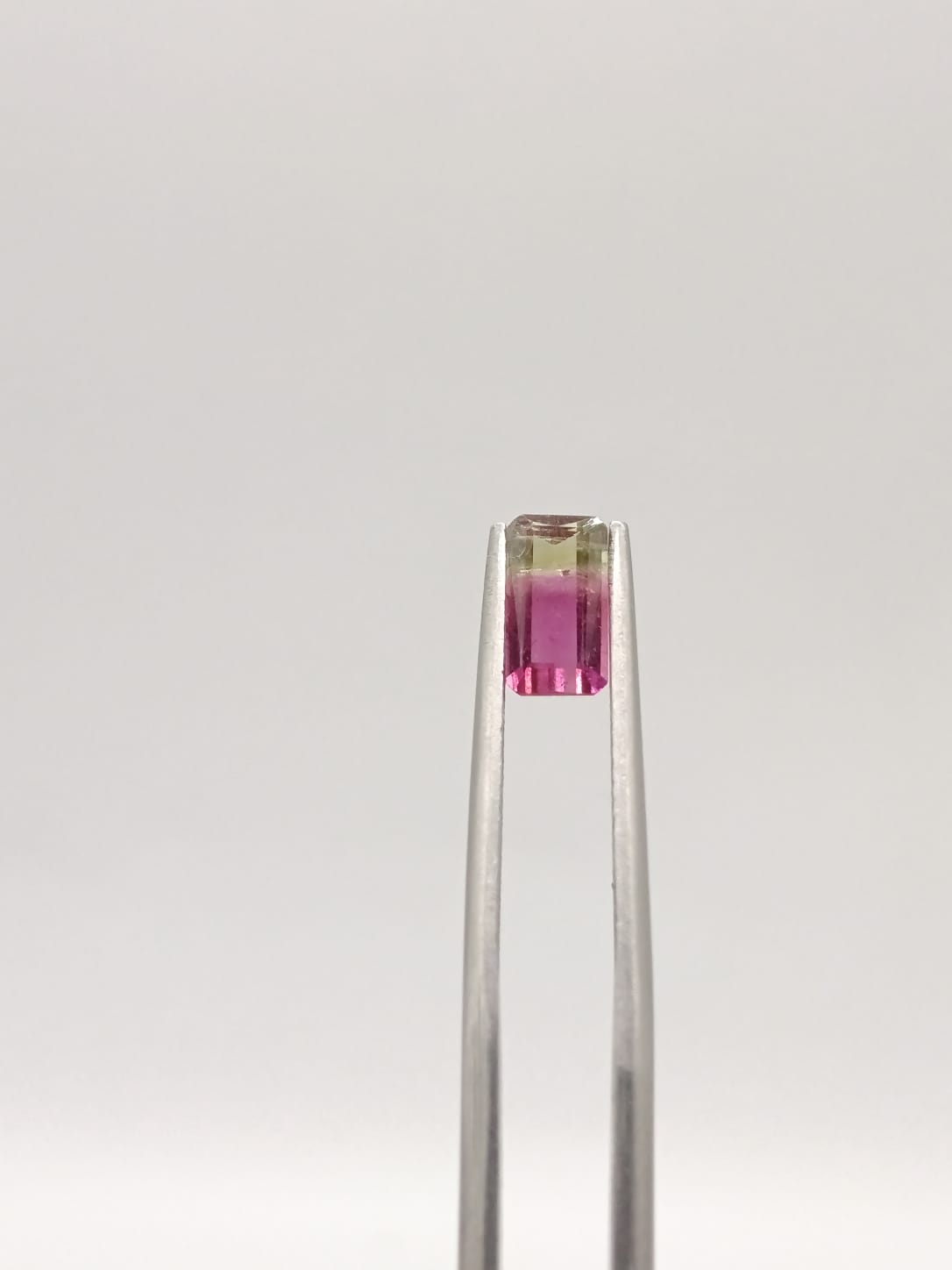 Turmalina sandia rectangular de 1.06ct