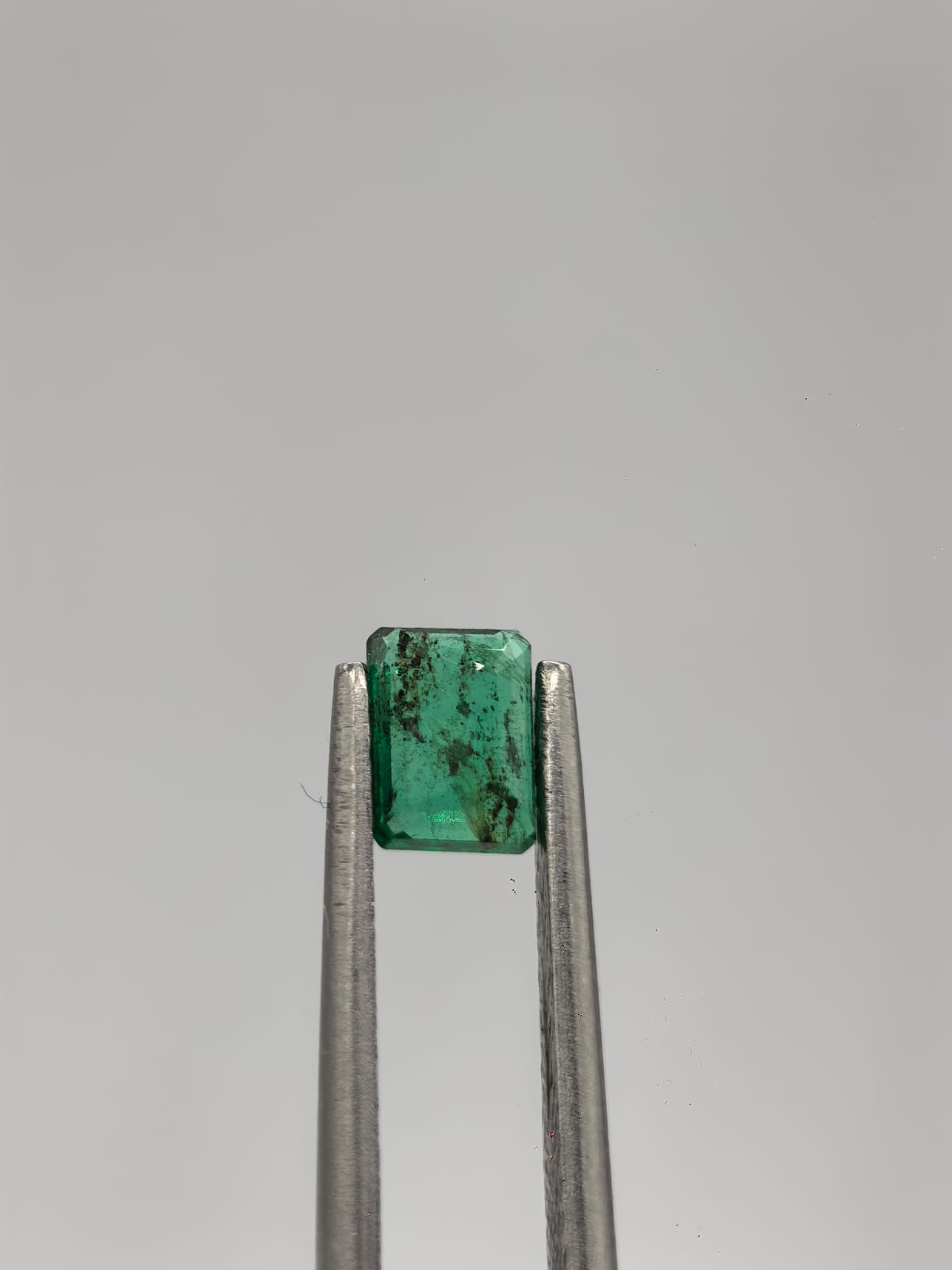 Esmeralda colombiana rectangular de 0.45ct