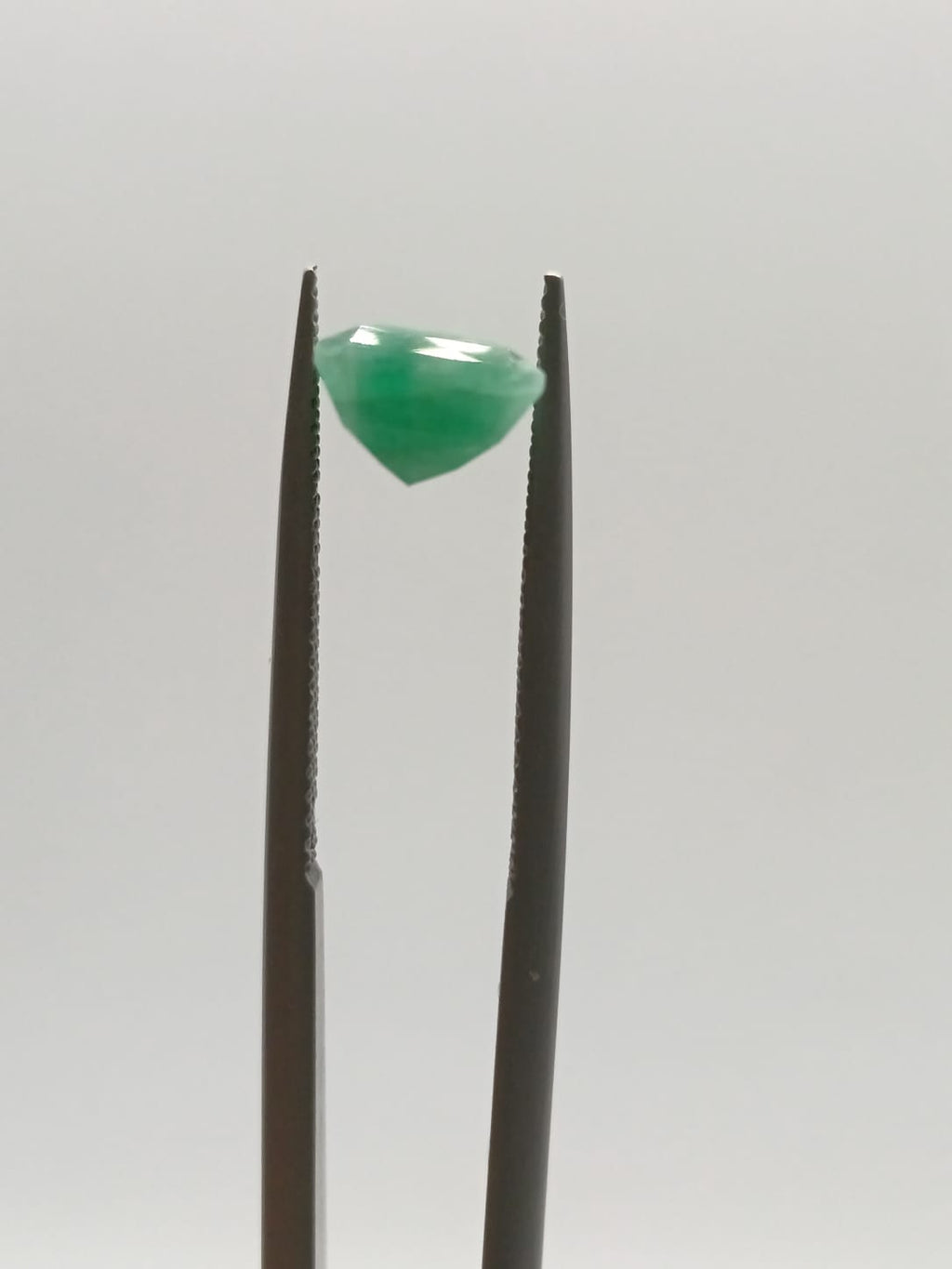 Esmeralda brasileña rectangular de 3.25ct