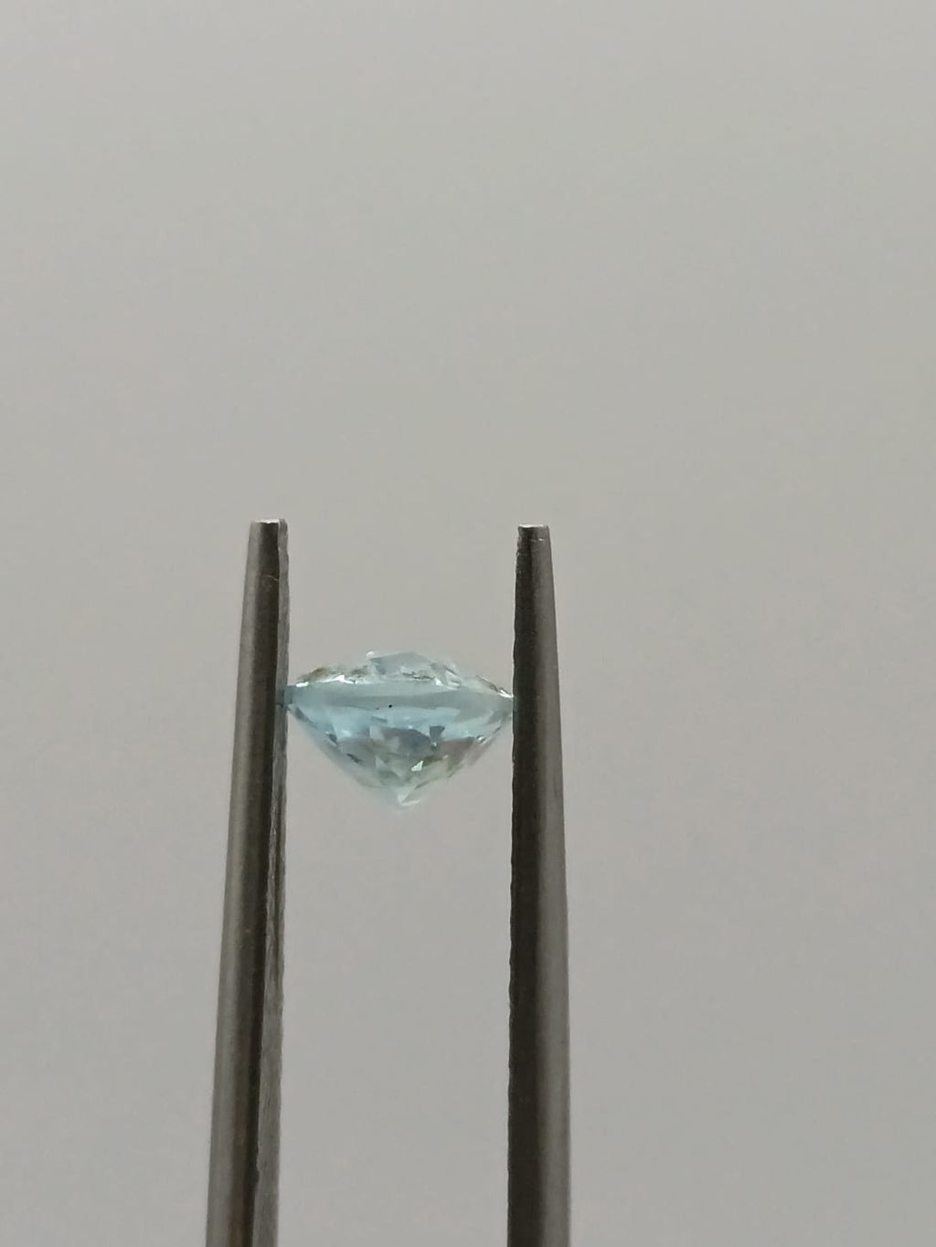 Aguamarina ovalada de 1.08ct