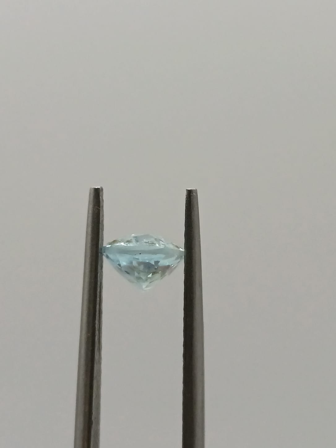 Aguamarina ovalada de 1.08ct