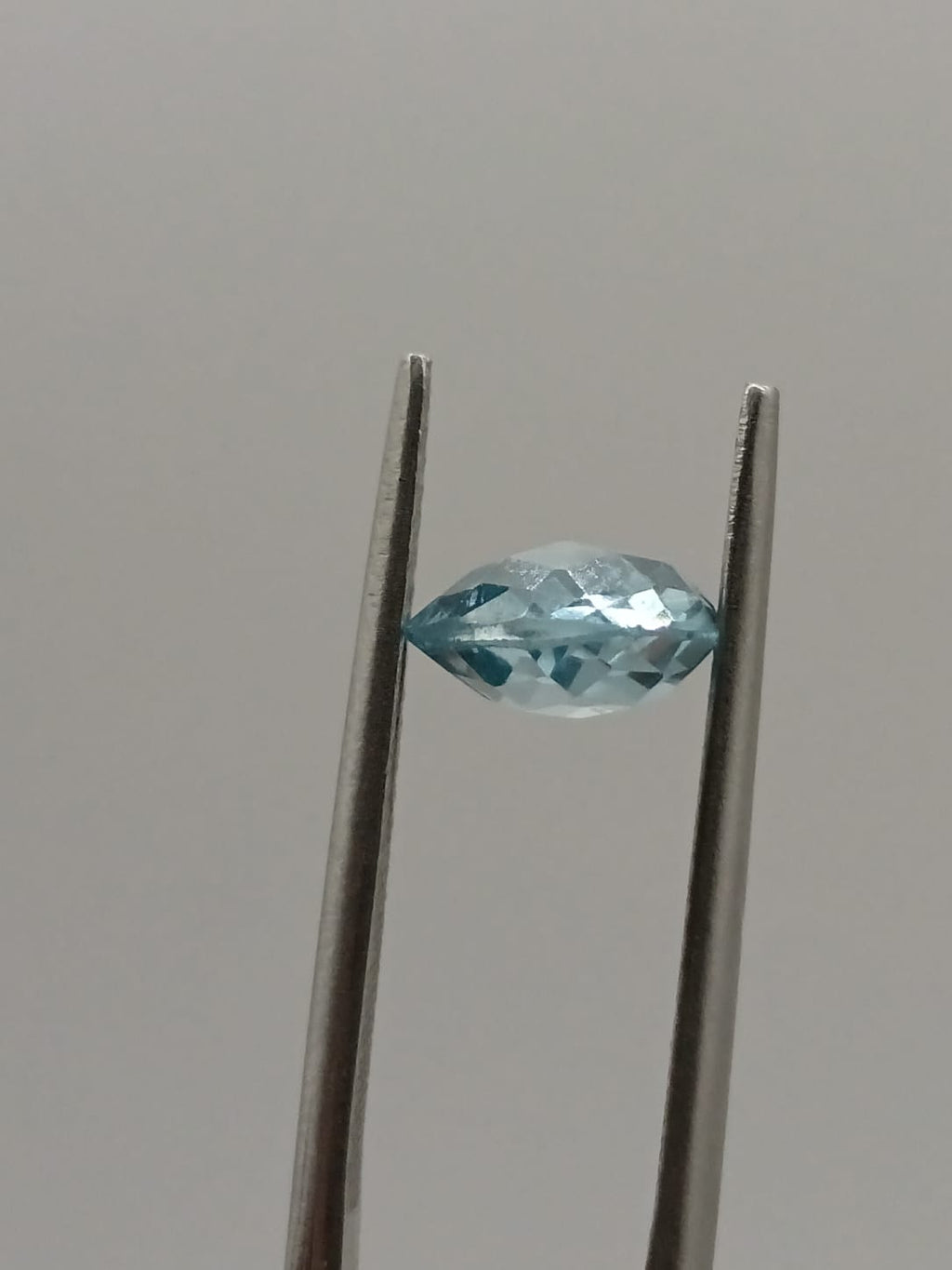 Aguamarina forma de corazón de 1.87ct