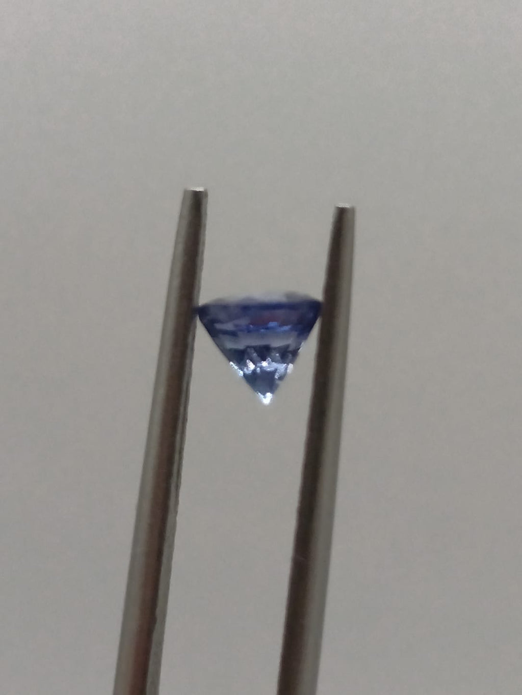 Tanzanita circular de 0.57ct