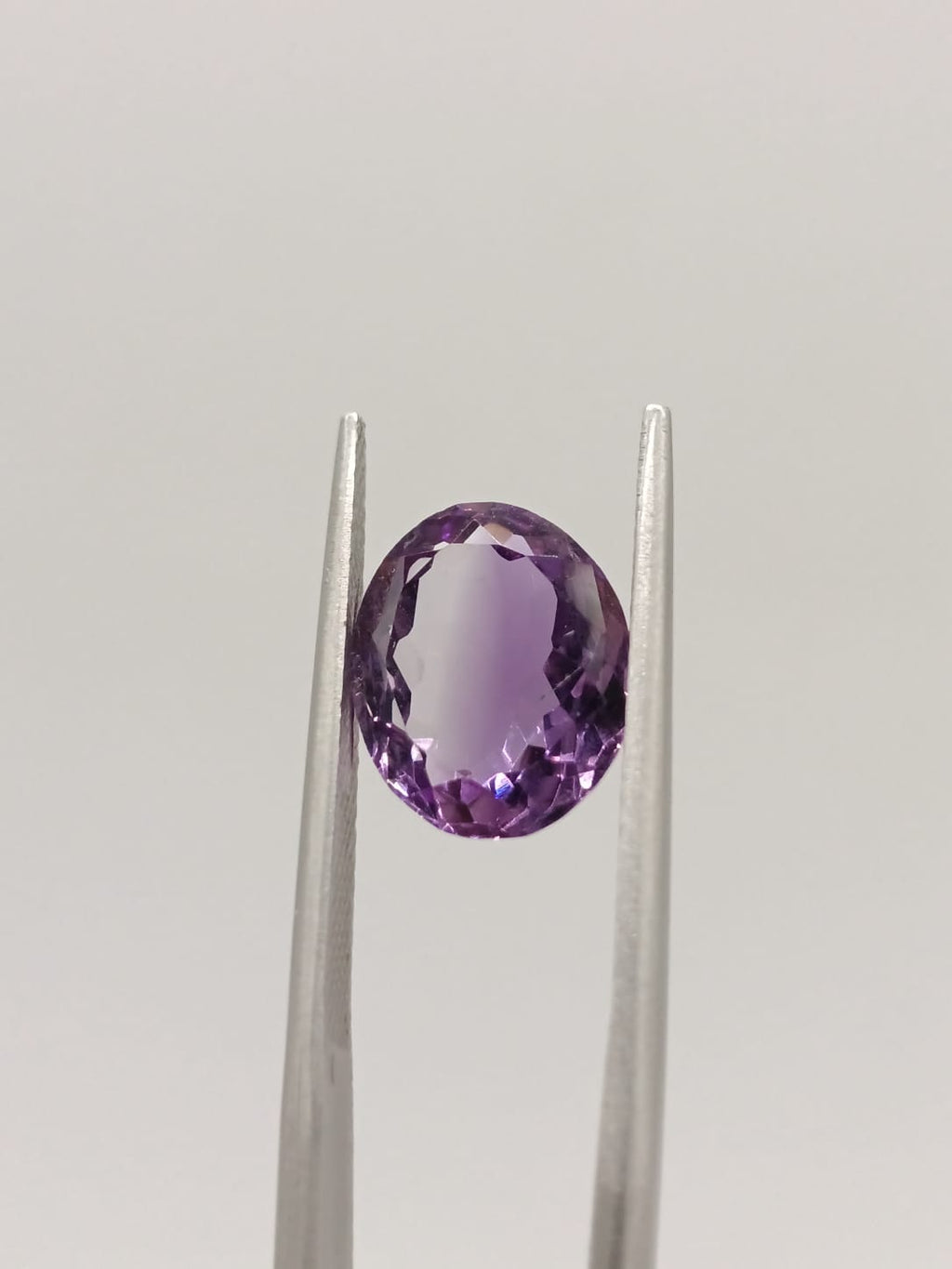 Amatista ovalada de 3.70ct
