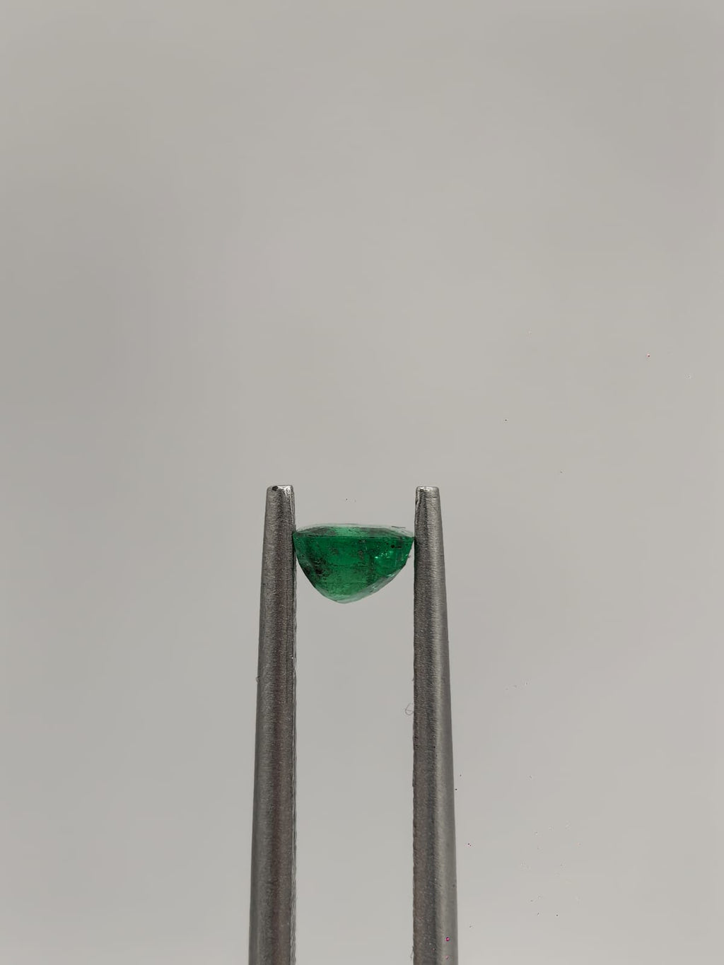 Esmeralda colombiana rectangular de 0.39ct