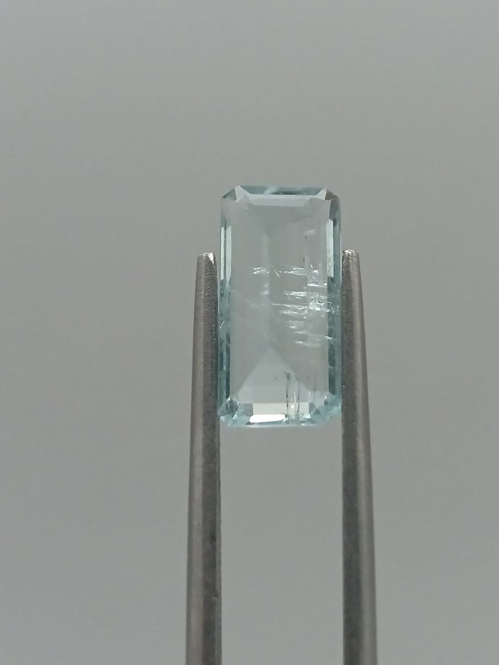 Aguamarina rectangular de 2.23ct
