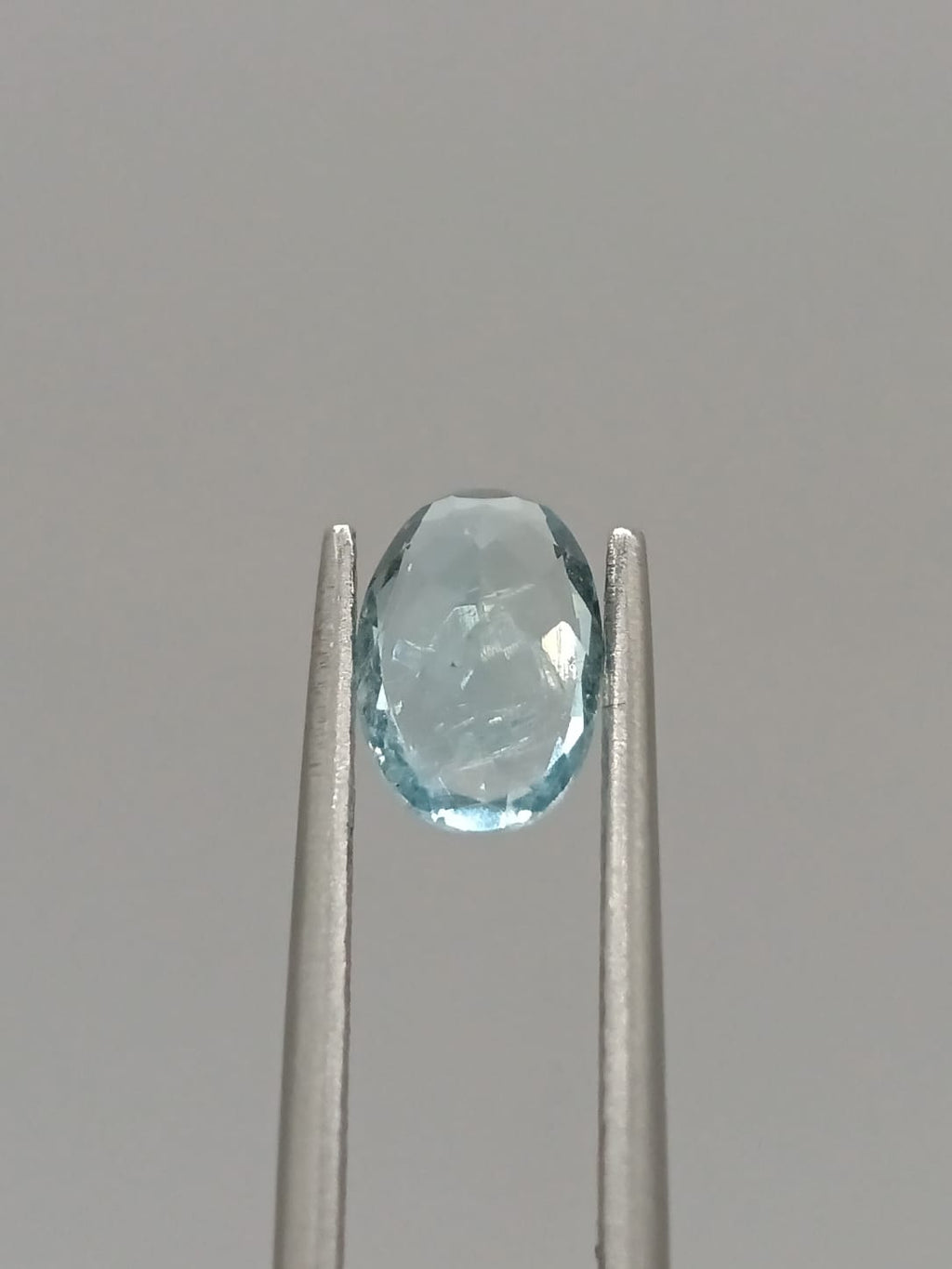 Aguamarina ovalada de 1.20ct