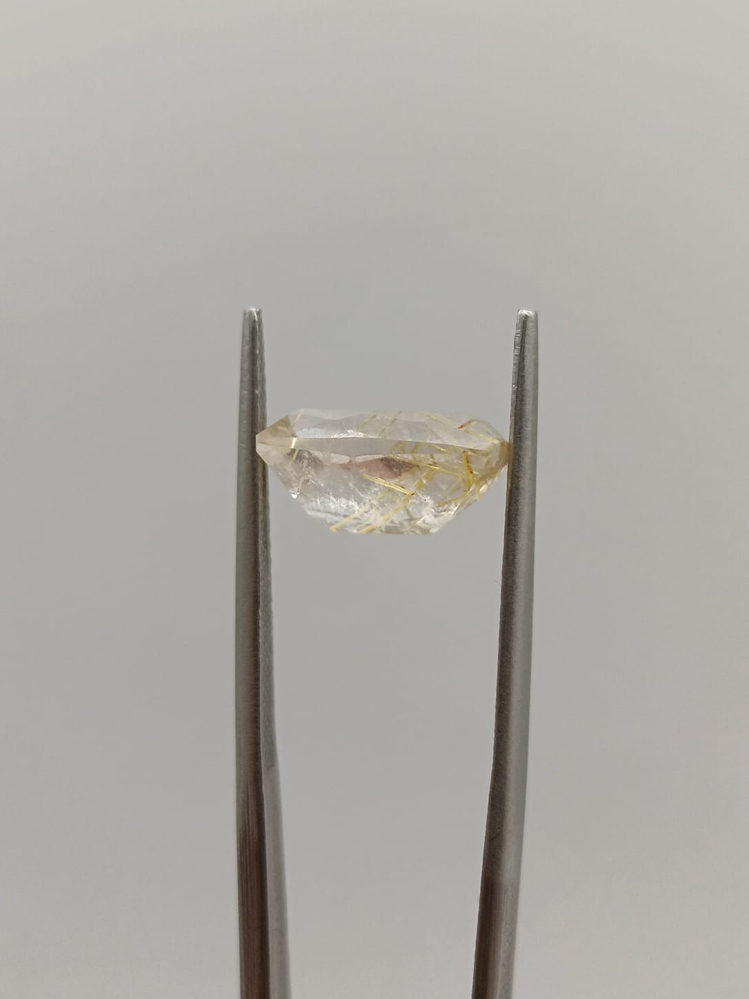 Cuarzo rutilado rectangular de 4.03ct