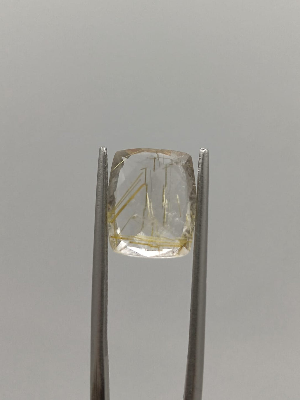 Cuarzo rutilado rectangular de 4.03ct