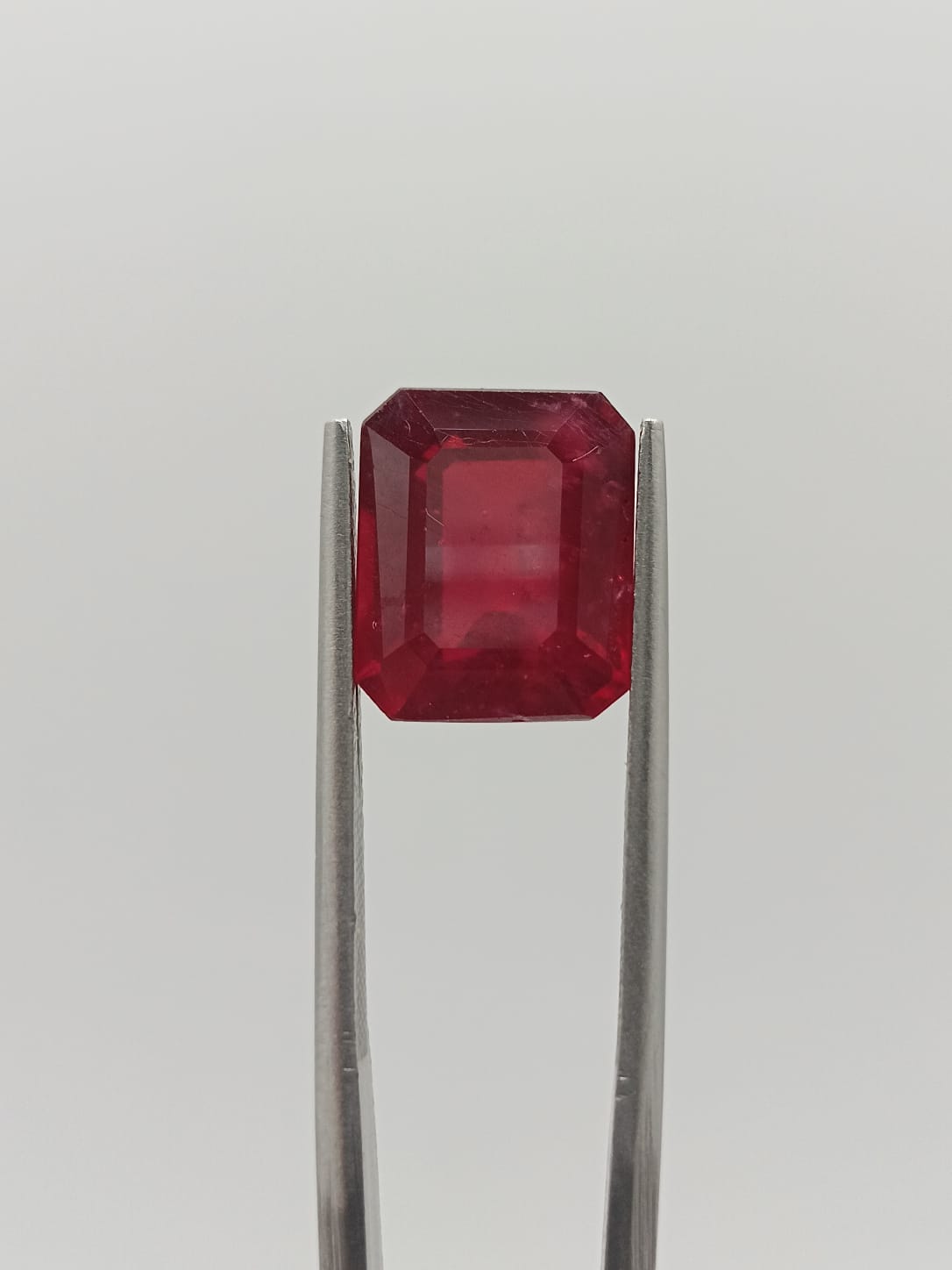 Rubí rectangular de 4.54ct