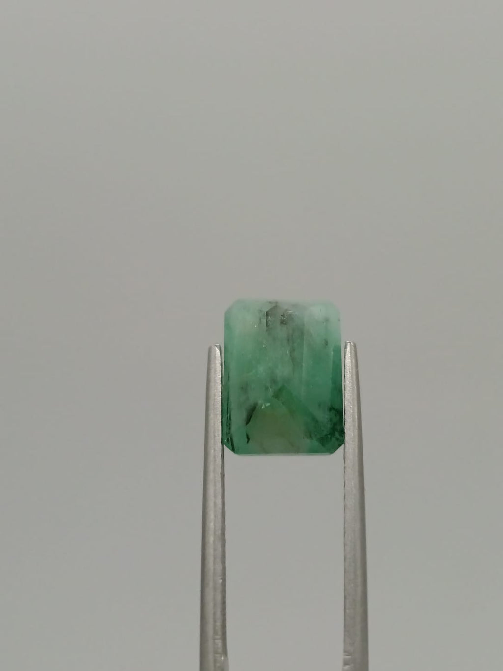 Esmeralda brasileña rectangular de 4.13ct