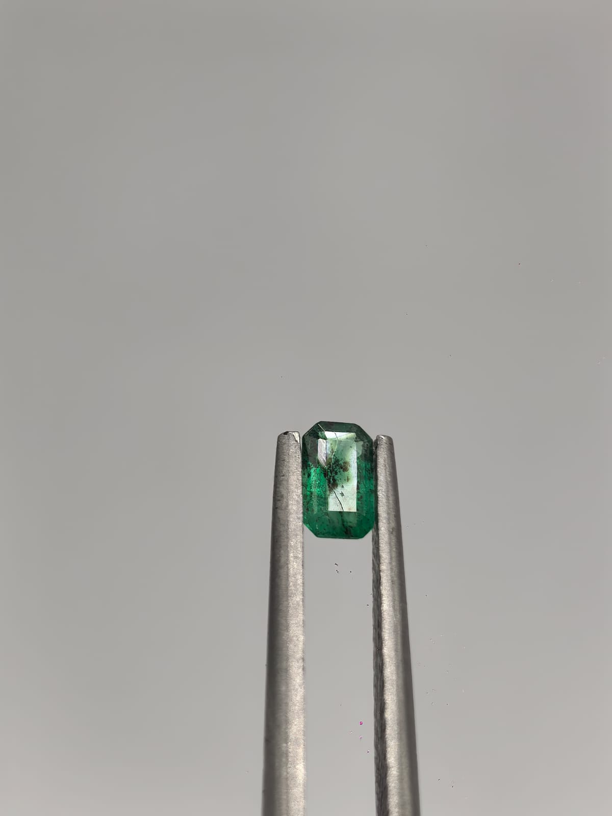 Esmeralda colombiana rectangular de 0.20ct